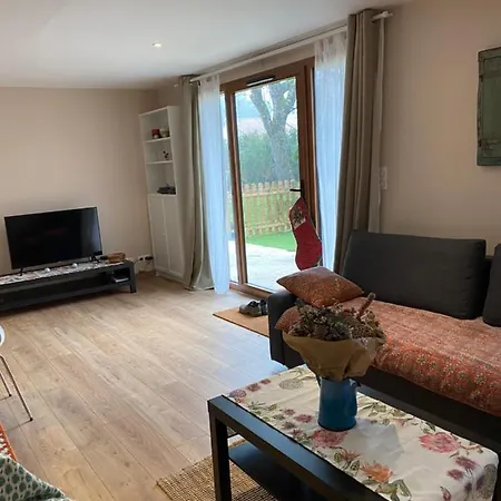 Le Jasmin Apart-hotel 3*